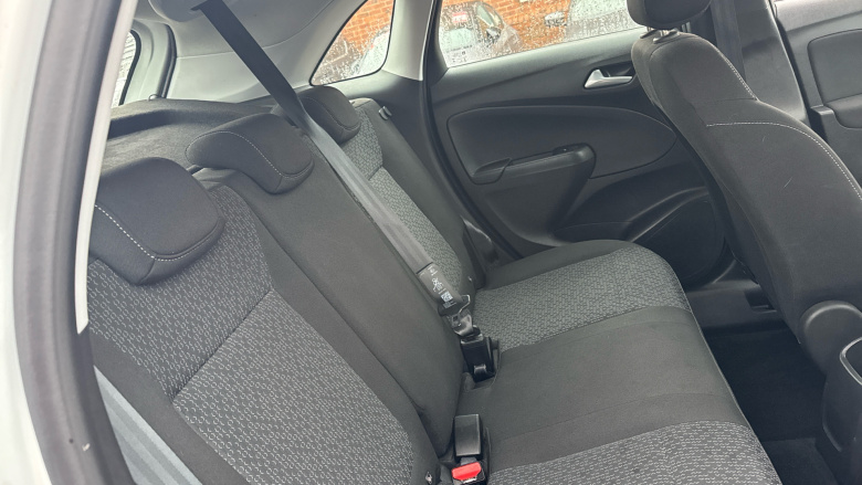 Vauxhall Crossland 1.2 Turbo Design 5dr Petrol Hatchback